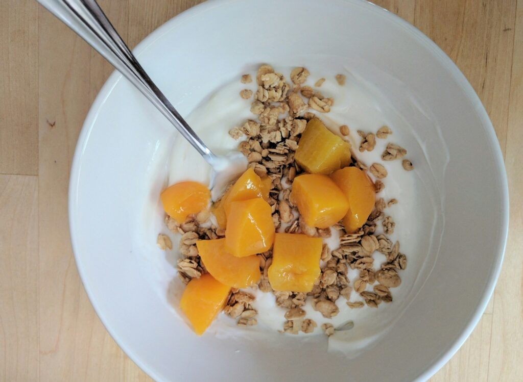 25 Quick and Easy Vegetarian Recipes for Every Day mango yogurt bowl recipe