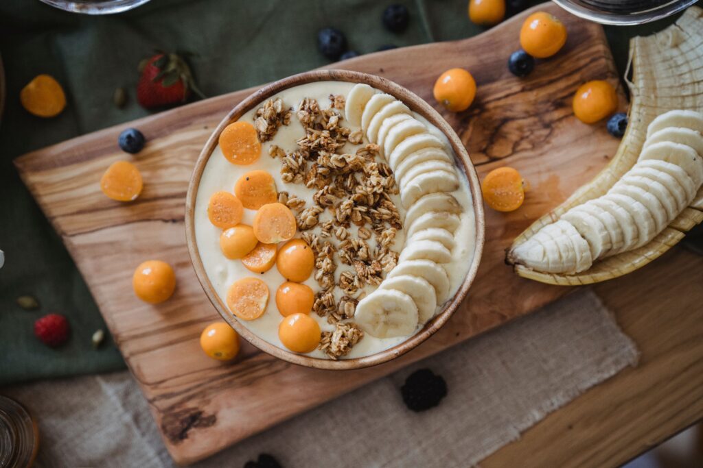 25 Quick and Easy Vegetarian Recipes for Every Day banana yogurt bowl recipe